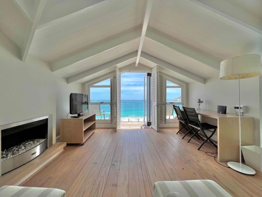 4 Bedroom Property for Sale in Clifton Western Cape